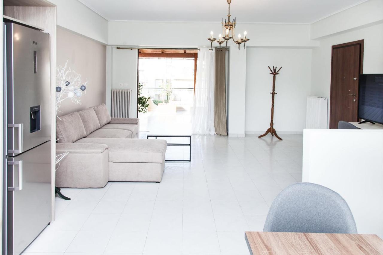 Modern Apt In Heart Of Paleo Faliro! Apartment Athens Exterior photo